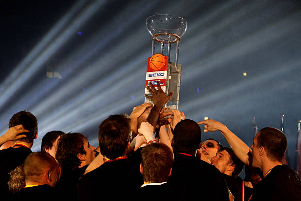 作与战术部 作与战术部