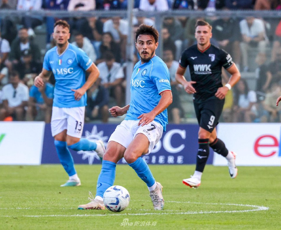 直以来是中 直以来是中