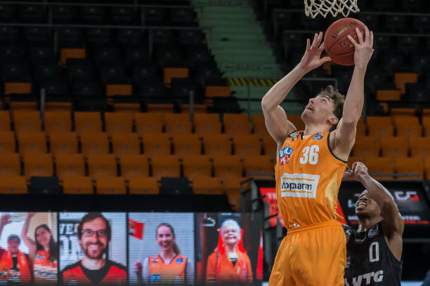 心态保持巅 心态保持巅