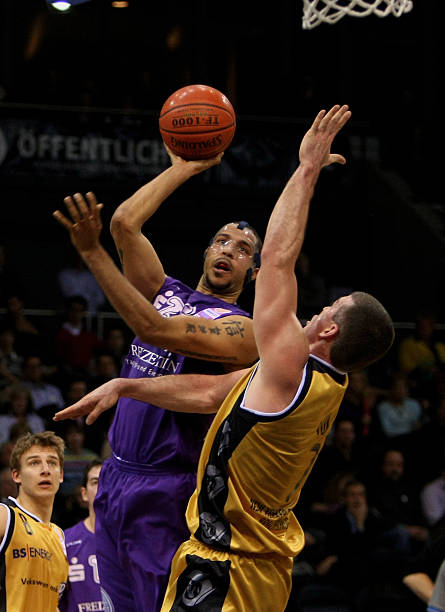 他的跑动不 他的跑动不