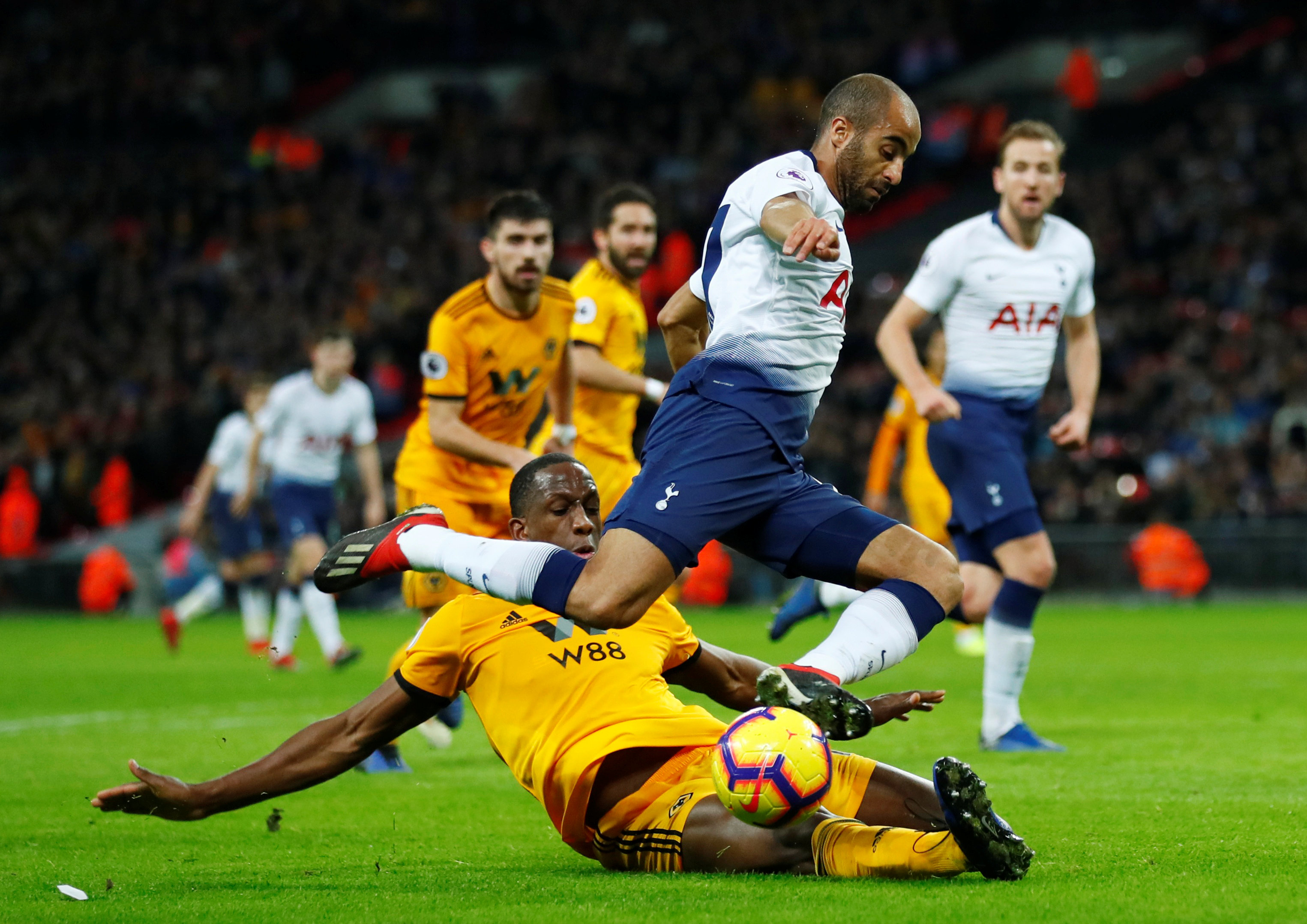 仅是一座现 仅是一座现